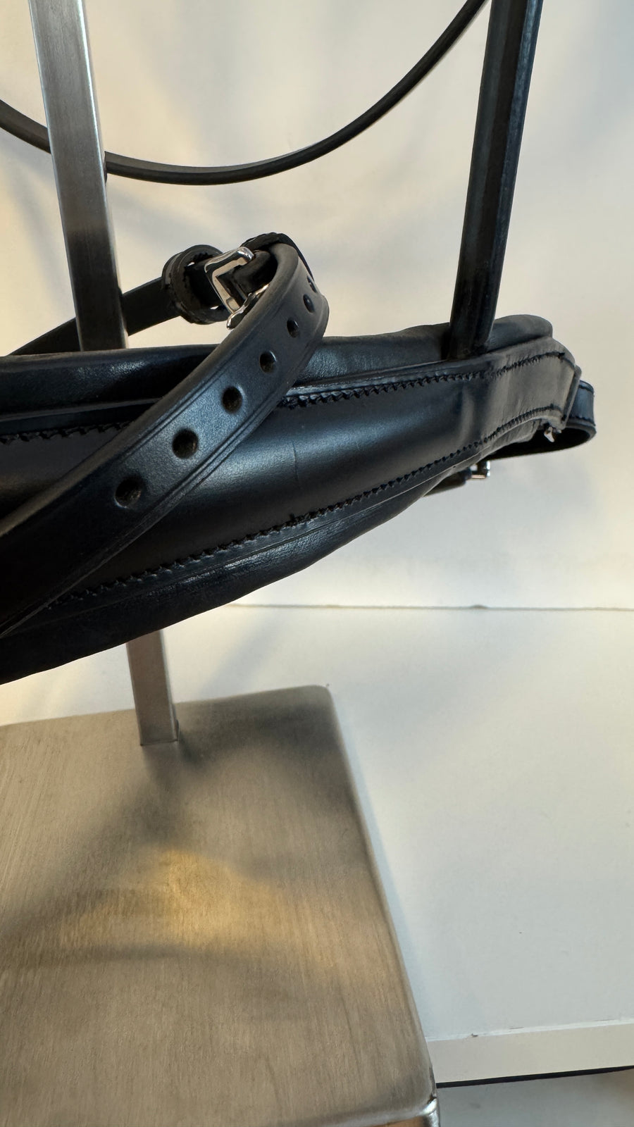 No. 7 SAMPLE SALE | Träns 10, SVART, FULL